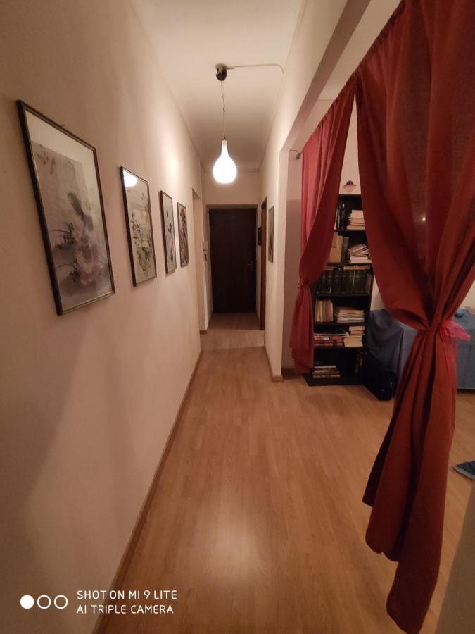 Apartamento Ex Ostu Impero: Vino, Tartufo Ed Ospitalita La Morra Exterior foto